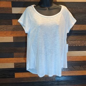 💖 10 FOR $13 NEW COLOR THREAD TEE-SHIRT💖